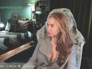 Bongacams Nude Webcam of eva-adamova