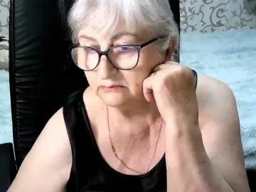 Bongacams Free Porn Cam of LolkaAlyss