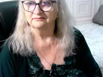 Bongacams Watch Live Sex Cams of LolkaAlyss