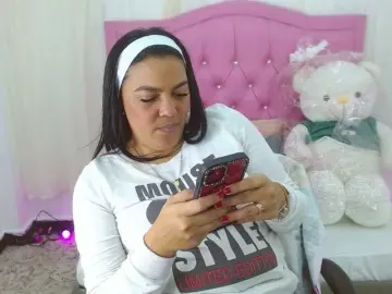 Bongacams Adult Webcams of Melodyxcute