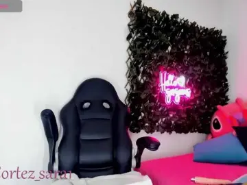 Bongacams Free Porn Cam of saraa-cortezz