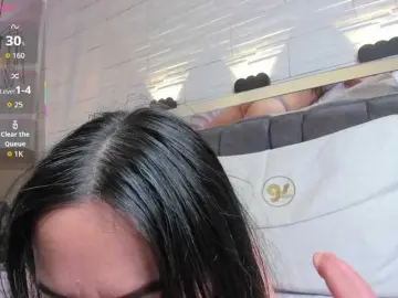 Bongacams Free Porn Cam of JadeHeartt