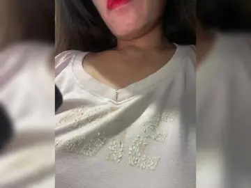 Bongacams Nude Webcam of candicelovee