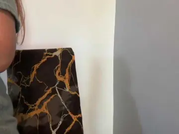 Bongacams Free Porn Cam of candicelovee