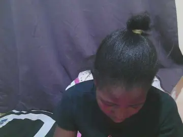 Bongacams Nude Webcam of sweet-tatiana