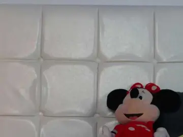 Bongacams Free Porn Cam of LexxyPlay