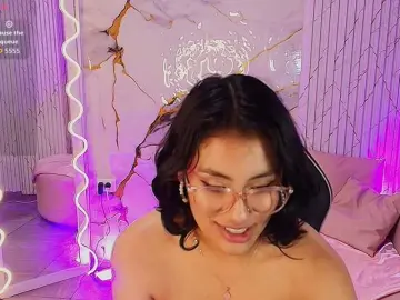 Bongacams Live Porn of PEACHY-TAY