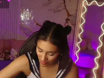 Bongacams Live Porn of PEACHY-TAY