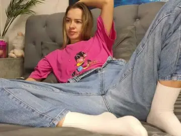 Bongacams Watch Live Sex Cams of -Sexyhotangel-