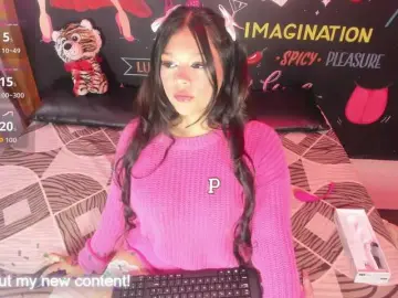 Bongacams Nude Webcam of HatsaJones