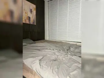 Bongacams Nude Webcam of Opskira