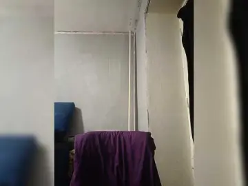 Bongacams Nude Webcam of Sweetie454