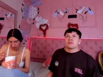 Bongacams Sex Chat of Ethan-N-Abby