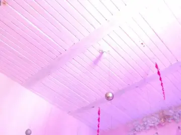 Bongacams Adult Webcam of RedVelvett-