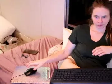 Bongacams Free Live Porn of XxpixeyxX