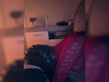 Bongacams Live Porn of FeeBee