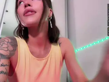 Bongacams Free Live Porn of AllweNEEDisLOVE