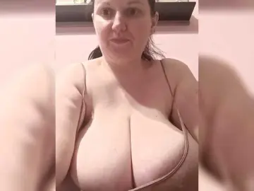 Bongacams Nude Webcam of LadyAlma