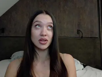 Bongacams Watch Live Sex Cams of BerryBoo