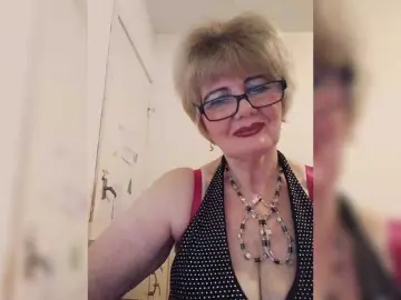 Bongacams Private Sex Chat of KASANDRABOLOSHKA