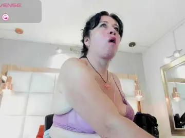 Bongacams Private Sex Chat of lady-hellen