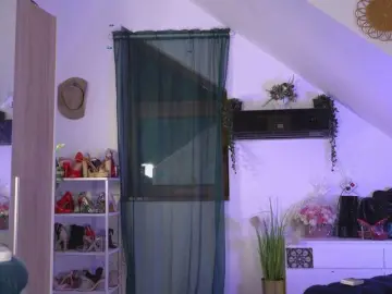 Bongacams Watch Live Sex Cams of VixenIvy