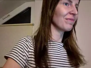 Bongacams Free Porn Cam of AnnaDear