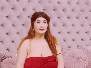 Bongacams Sex Cam of PenelopeLynnx