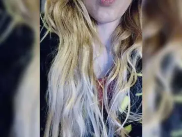 Bongacams Free Live Porn of SexyBlondMia