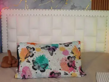 Bongacams Sex Cam of ThinPrincesss