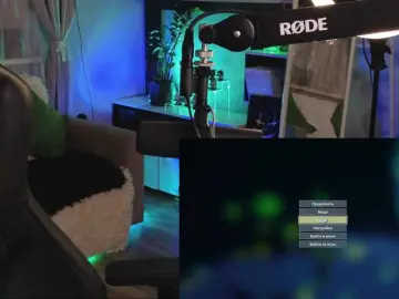 Bongacams Sex Cam of KiraLiLime