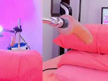 Bongacams Private Sex Chat of CandyHolmes