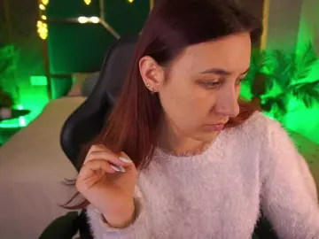 Bongacams Free Porn Cam of RoxyRayy