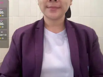 Bongacams Sex Cam of babyunicorn998