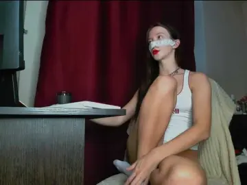 Bongacams Best live sex cam show of hollyharlot