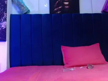 Bongacams Adult Webcam of Allizon-star1