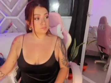 Bongacams Live Sex Cam of AlanaRouse1