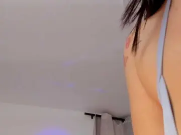 Bongacams Nude Webcam of AlanaRouse1