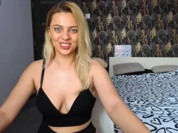Bongacams Adult Webcams of CarlaStaceeFun