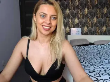 Bongacams Private Sex Chat of CarlaStaceeFun