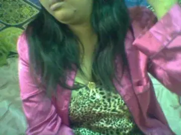 Bongacams Free Porn Cam of Estellah