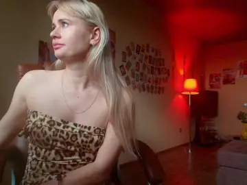 Bongacams Live Sex Cam of Kriszayka