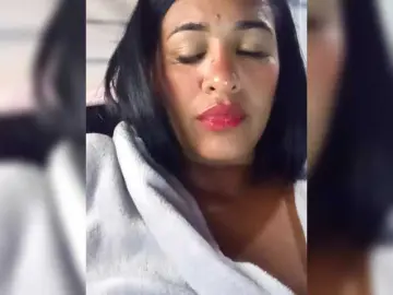 Bongacams Live Sex of Letty33