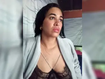 Bongacams Watch Live Sex Cams of Letty33