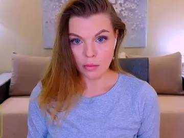 Bongacams Watch Live Sex Cams of AureliaFly