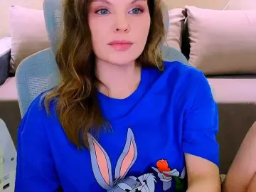 Bongacams Nude Webcam of AureliaFly