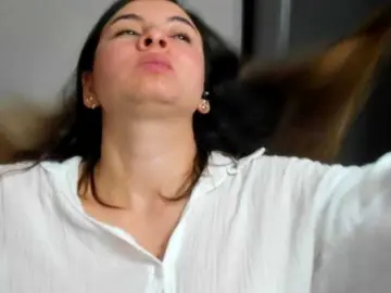 Bongacams Adult Video Chat of LaraCat1