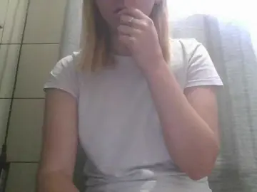 Bongacams Watch Live Sex Cams of Irenne18