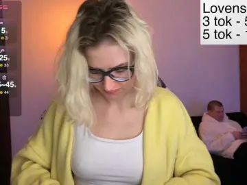 Bongacams Adult Webcam of Sexy-Sweets