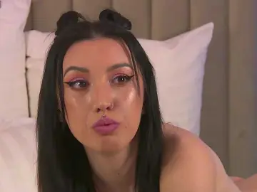 Bongacams Live Porn of EnyaHazell